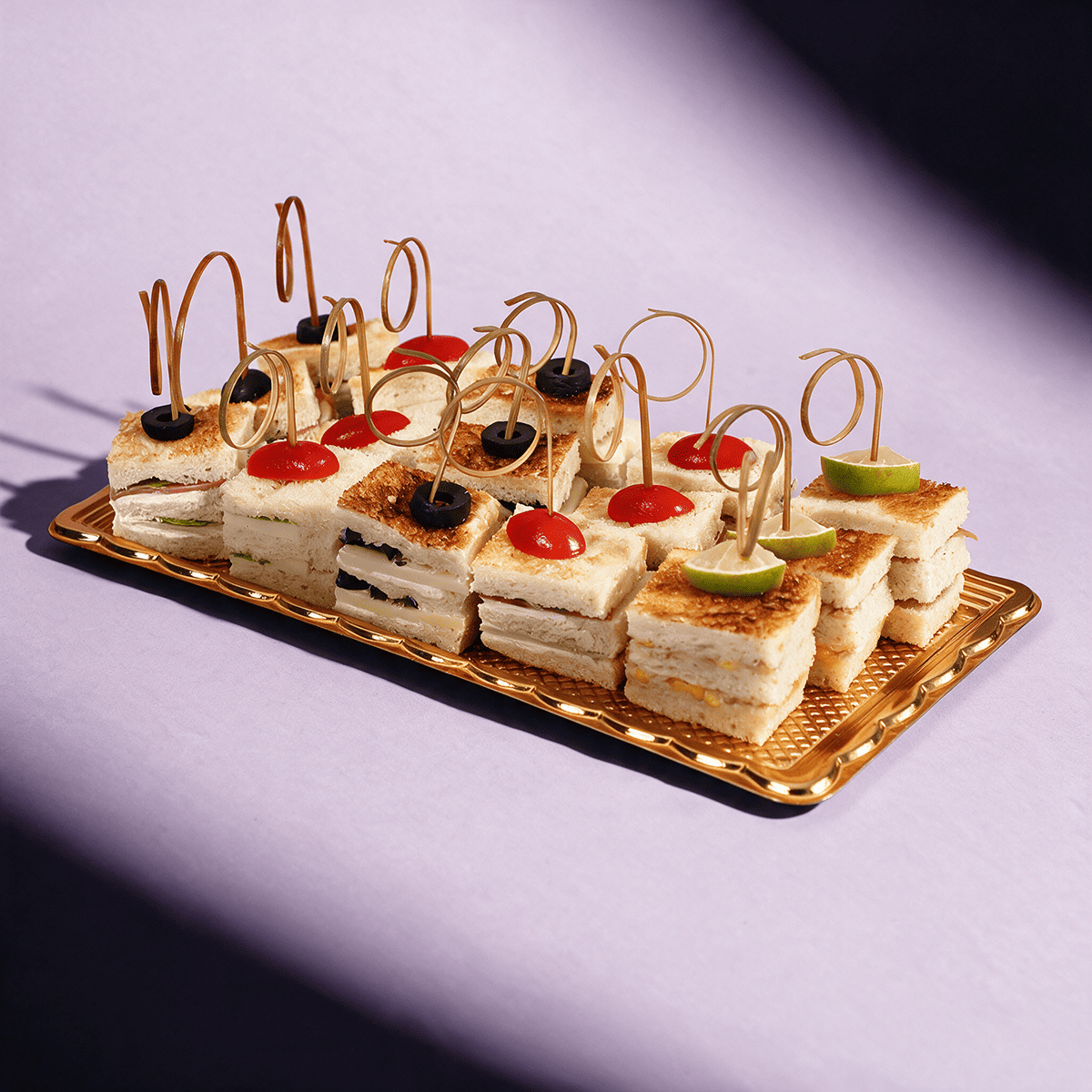 CLUB SANDWICH PLATE