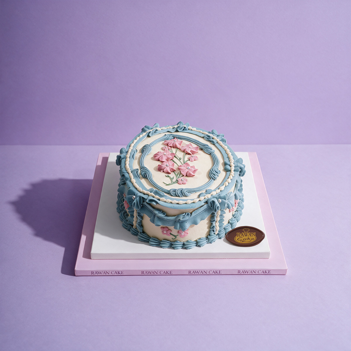 Blue Frame Cake