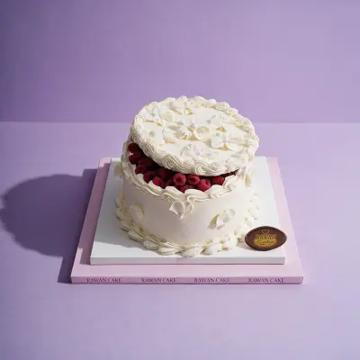 White Raspberry Cake
