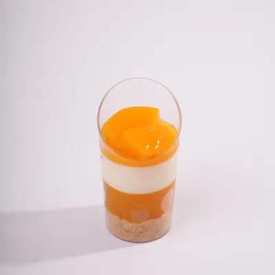 Mango Cheesecake Cup