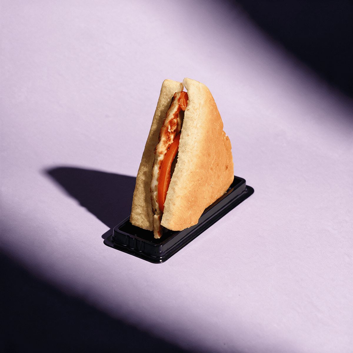 grilled halloumi sandwich