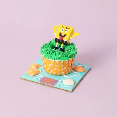 Happy Cupcake 1