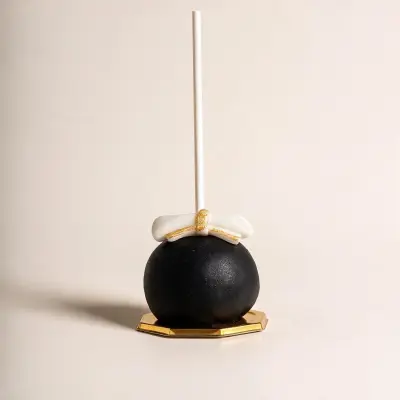 Graduation Cake Pops 4