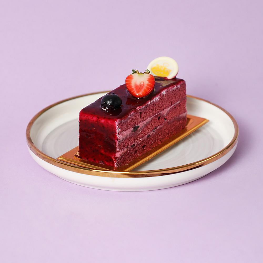 Blueberry Cake Pieces