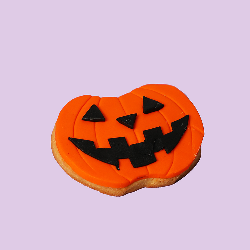 Halloween Cookies 1