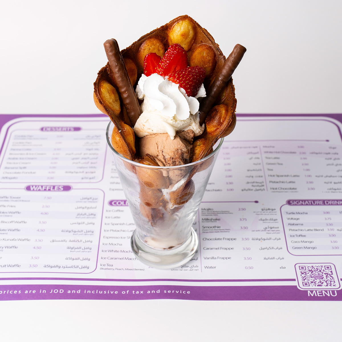 Bubble Waffle & Ice Cream