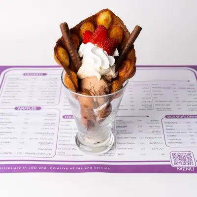 Bubble Waffle &amp; Ice Cream
