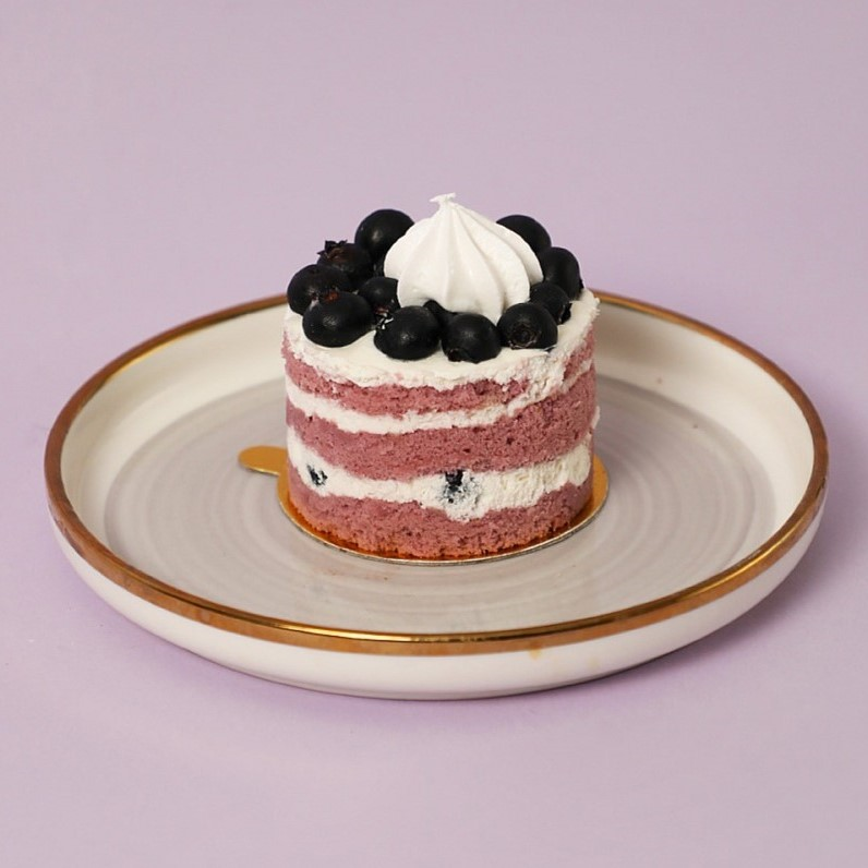 Blueberry Cake With No Added Sugar