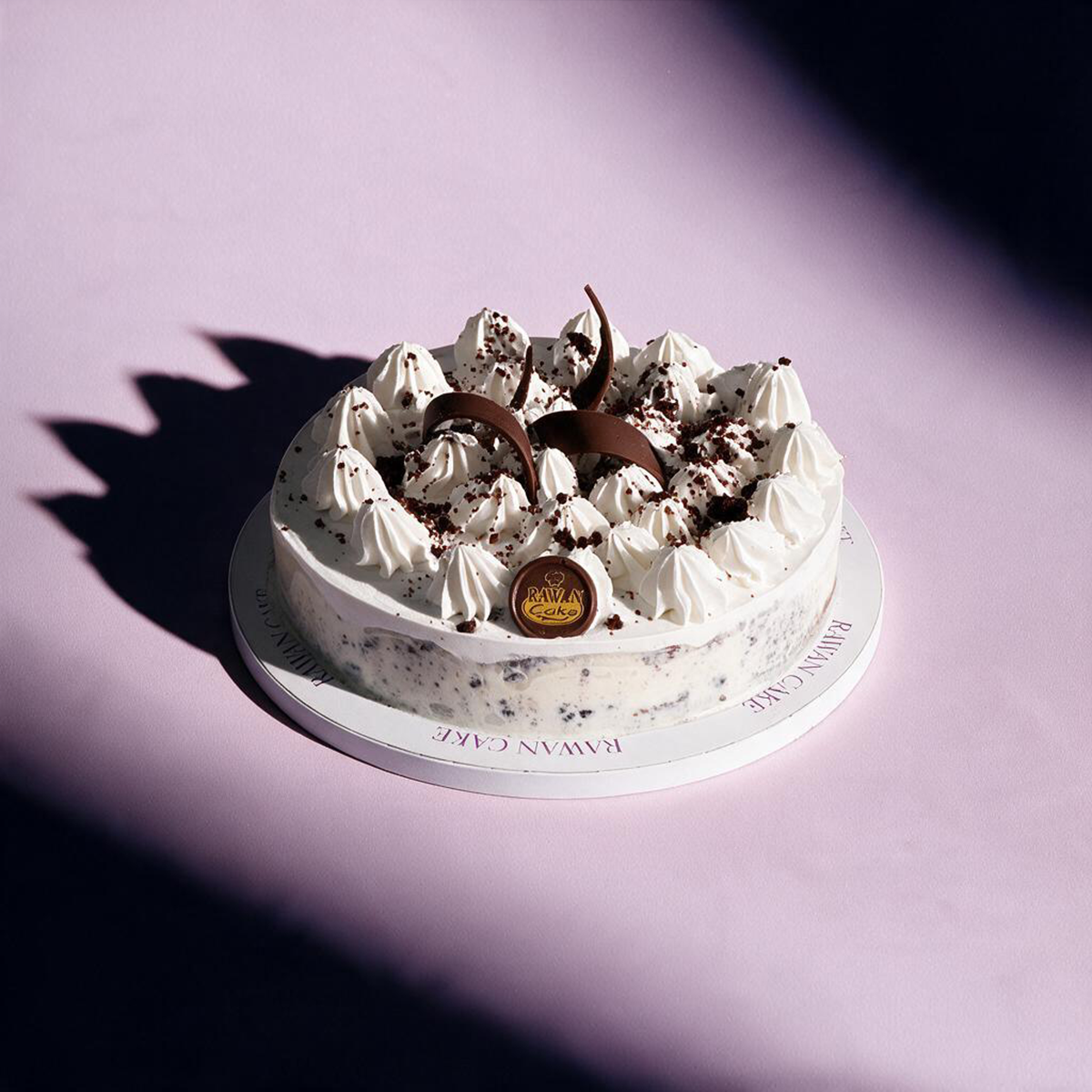 Cookies and Cream Ice Cream Cake
