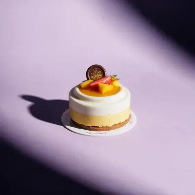 Cheesecake Mango Pieces